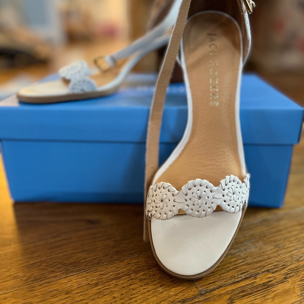 Jack Rogers  Lauren Ankle Strap Mid Heel size 8